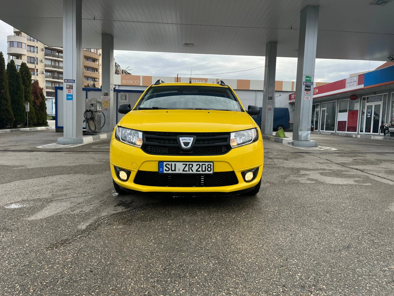 Dacia Logan 1.2 75кс - изображение 2