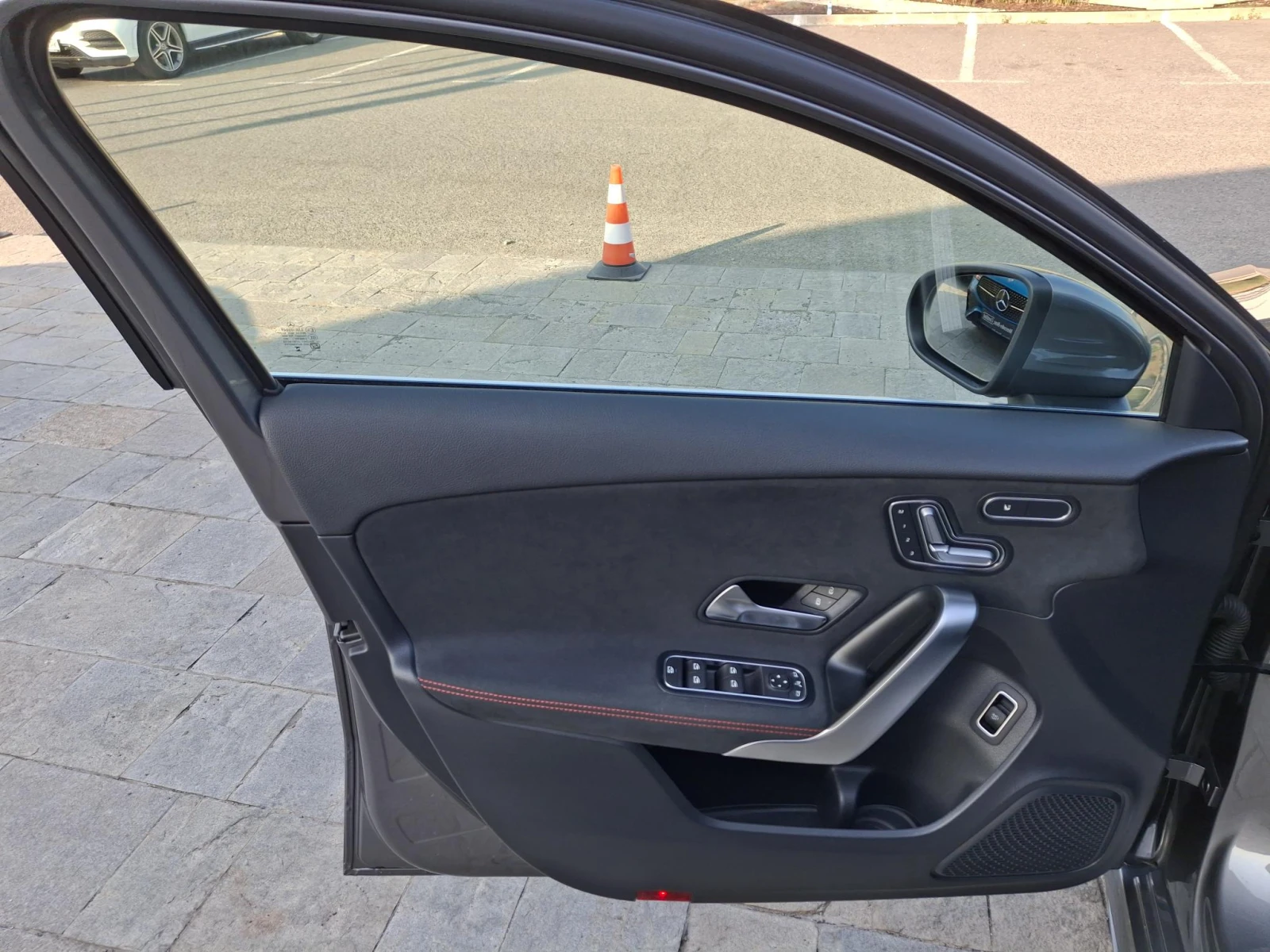 Mercedes-Benz A 180 | Mobile.bg   14