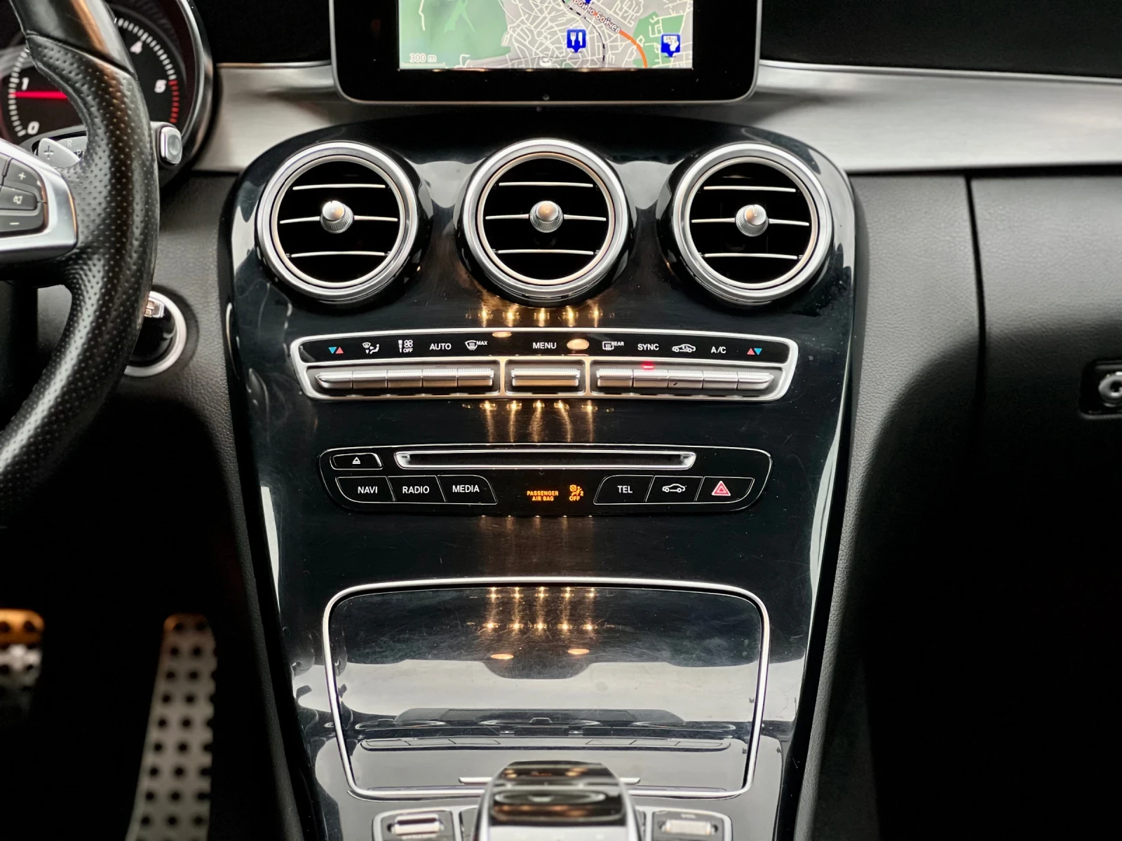 Mercedes-Benz C 220 AMG /   /  / EXECUTIVE / LED | Mobile.bg   13