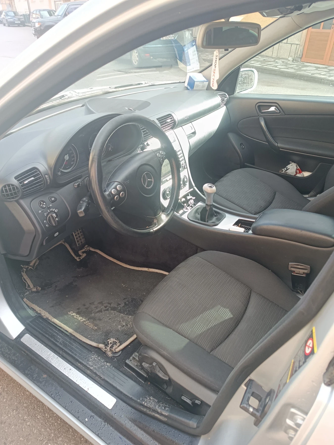 Mercedes-Benz C 220 2.2 sport edition  - изображение 6