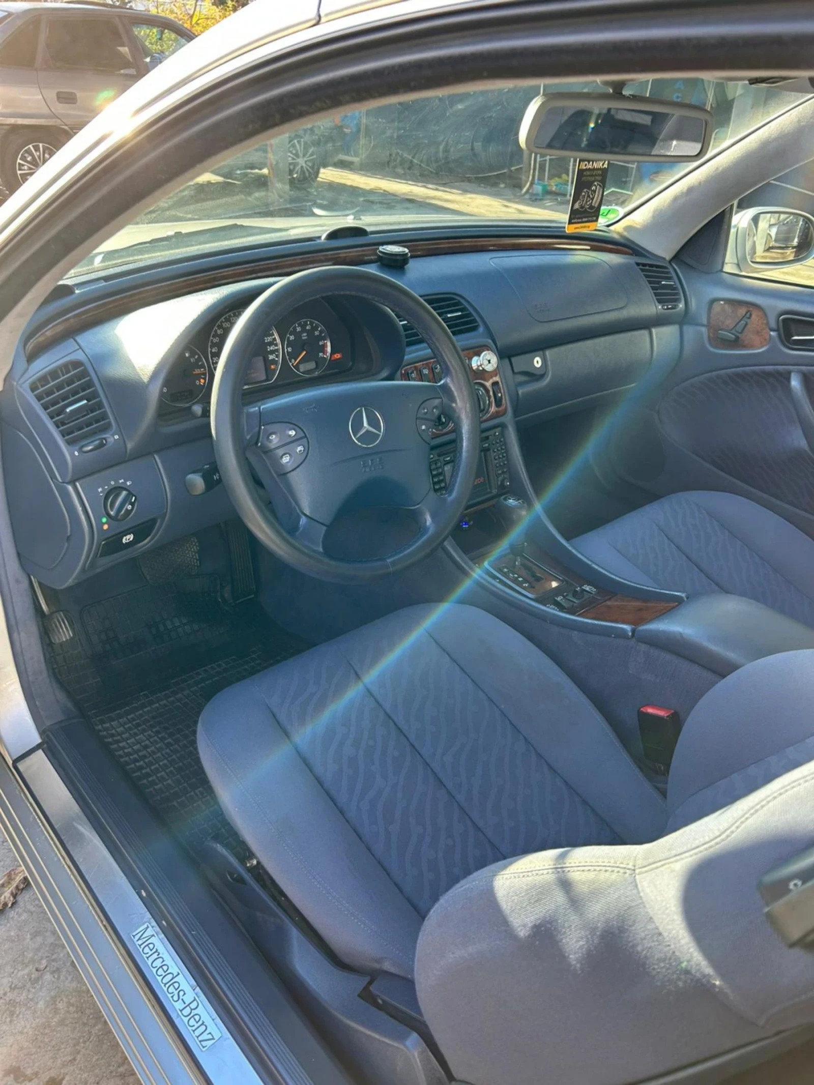 Mercedes-Benz CLK 320 V6 Sport Edition  - изображение 8