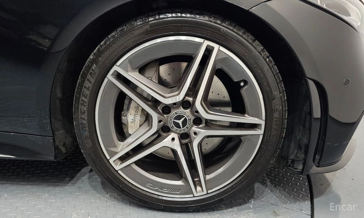 Mercedes-Benz CLS 300  - изображение 5