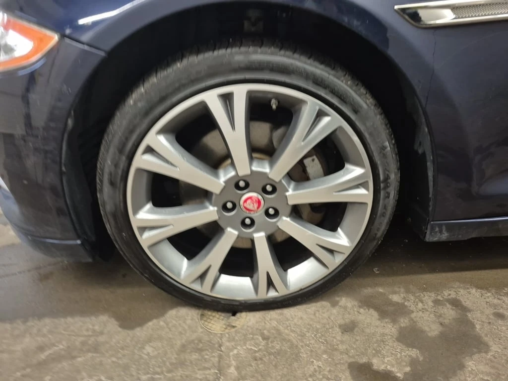 Jaguar Xj * PREMIUM LUXURY * CARFAX * ���� �� �� | Mobile.bg � ����������� 14