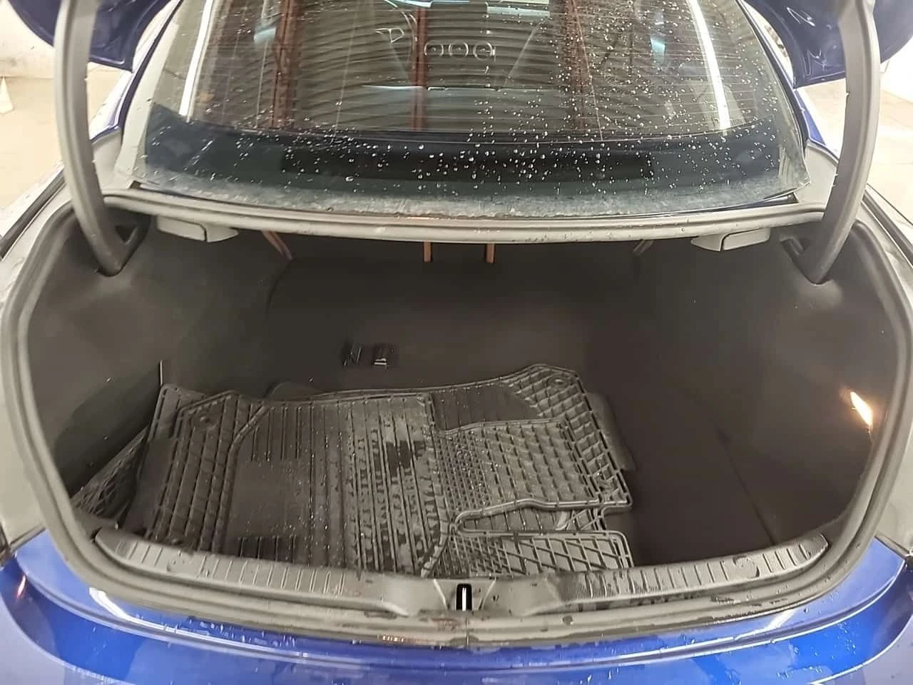 Mercedes-Benz C 300 4MATIC Coupe | AMG | PANO | AMBIENT | KEYLESS | Mobile.bg � ����������� 17