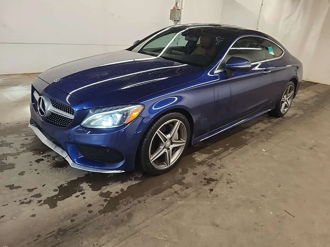 Mercedes-Benz C 300 4MATIC Coupe | AMG | PANO | AMBIENT | KEYLESS | Mobile.bg � ����������� 1
