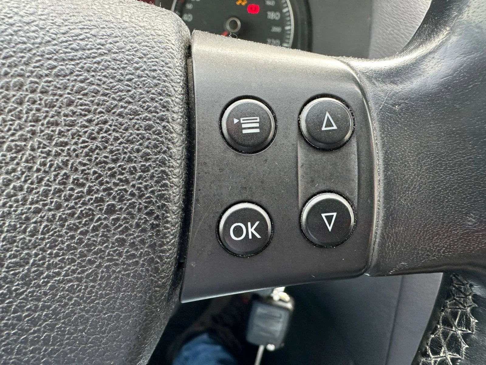 VW Touran 1.9тди 105 11м.2008г МОТОР ПРЕТРОПВА, снимка 13 - Автомобили и джипове - 53951349