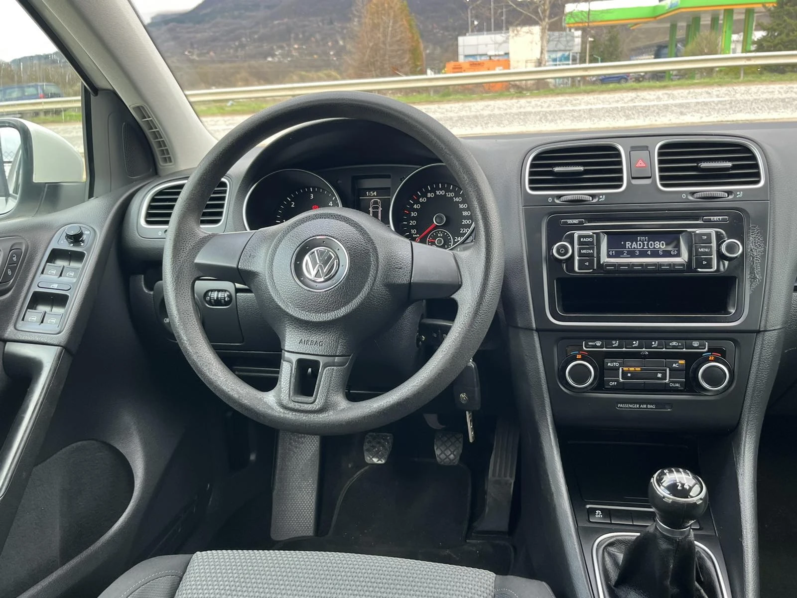 VW Golf 1.6TDI 105кс EURO 5B КЛИМАТРОНИК ВНОС ИТАЛИЯ, снимка 12 - Автомобили и джипове - 54008936