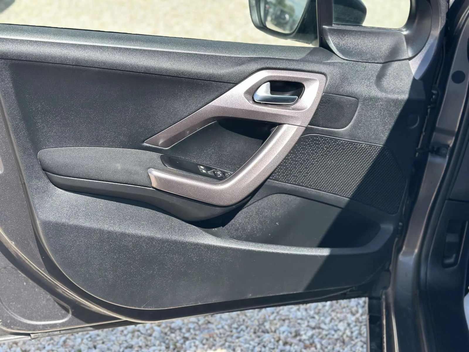 Peugeot 2008 1.6  TOP, снимка 10 - Автомобили и джипове - 54478992