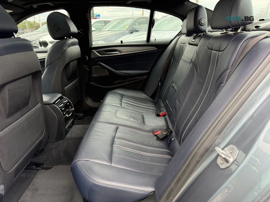 BMW 540 i HEAD-UP * M-SPORT * АвтоКредит * (ЦЕНА ДО БГ), снимка 16 - Автомобили и джипове - 54934424