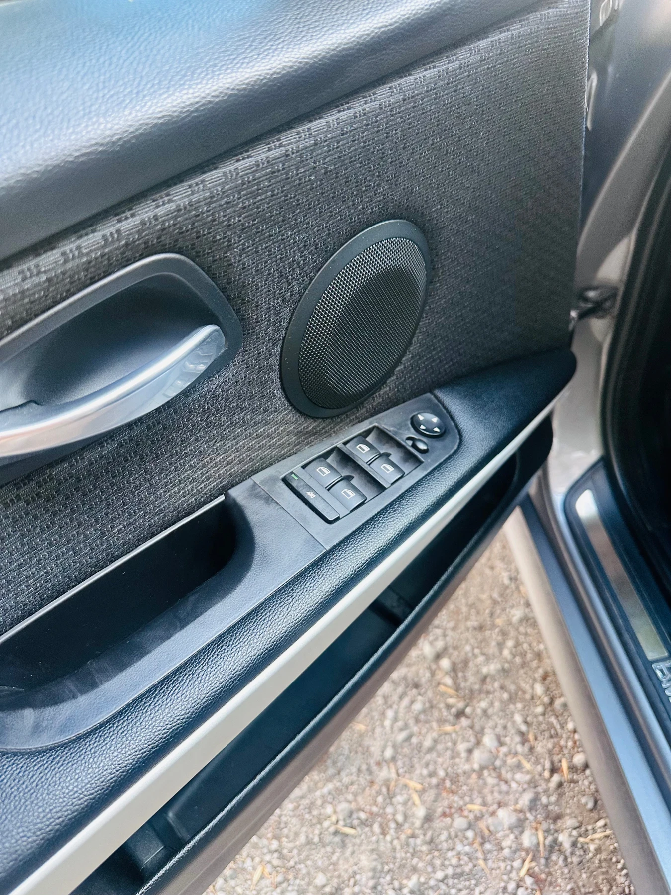 BMW 318 2.0 Facelift 318d, снимка 10 - Автомобили и джипове - 55327170