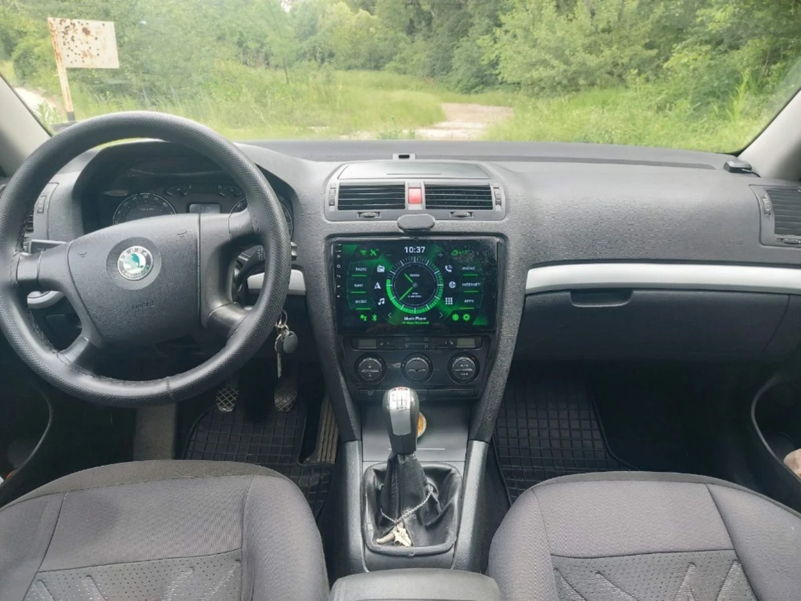 Skoda Octavia 1.9 TDI, снимка 6 - Автомобили и джипове - 55404301