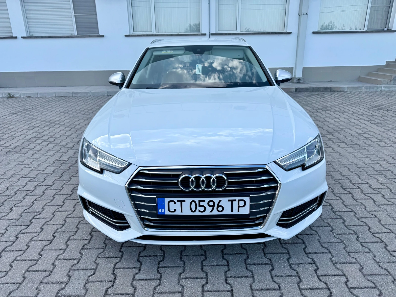 Audi A4, снимка 6 - Автомобили и джипове - 55548564