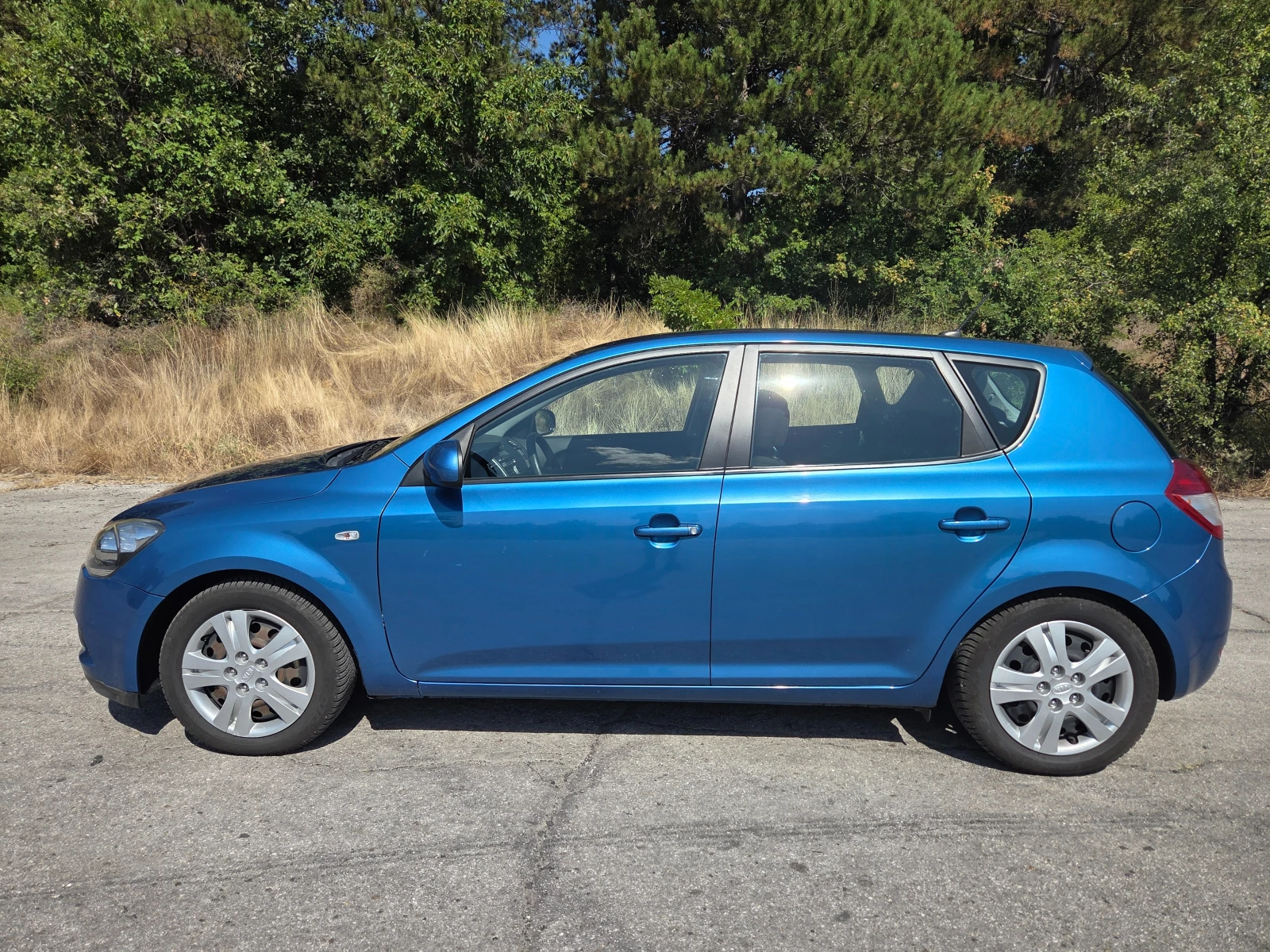 Kia Ceed, снимка 3 - Автомобили и джипове - 55669495