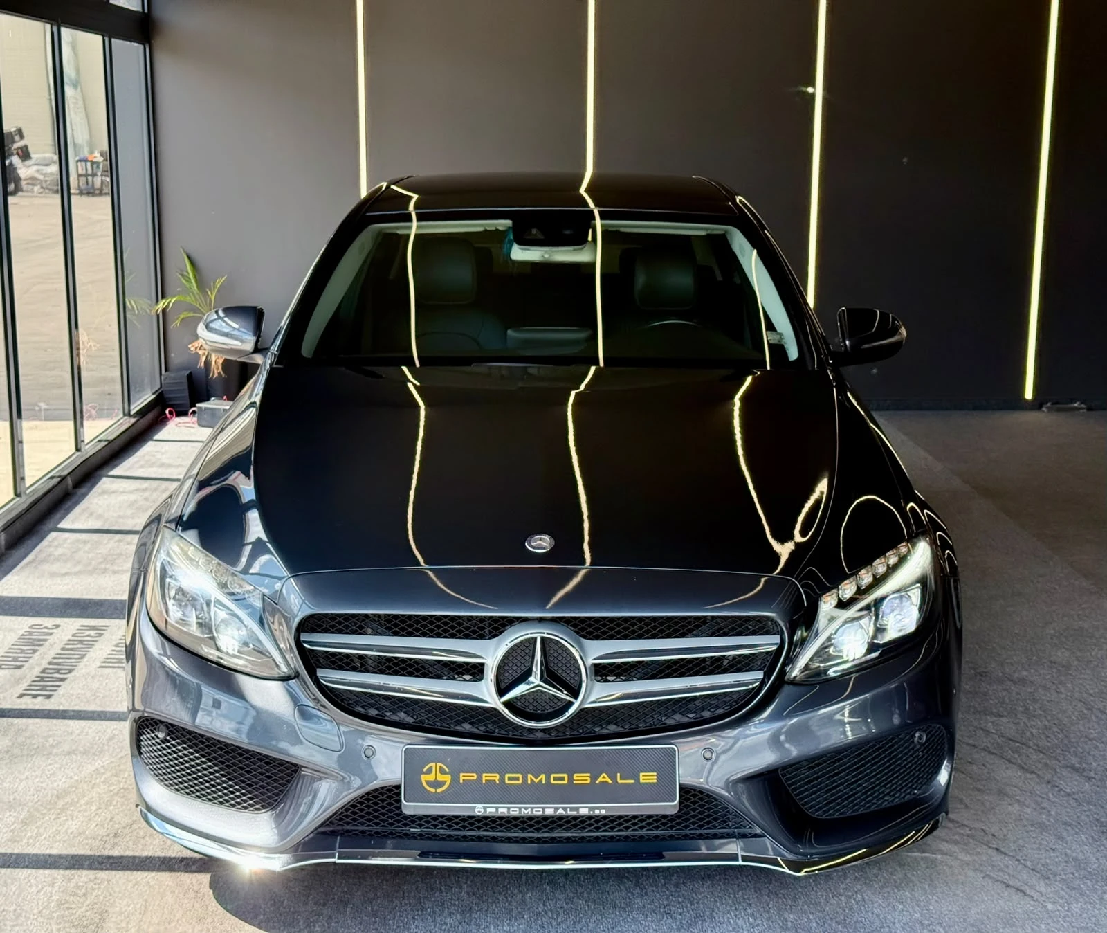 Mercedes-Benz C 220 d* Bluetec* AMG* ЛИЗИНГ , снимка 2 - Автомобили и джипове - 56072828