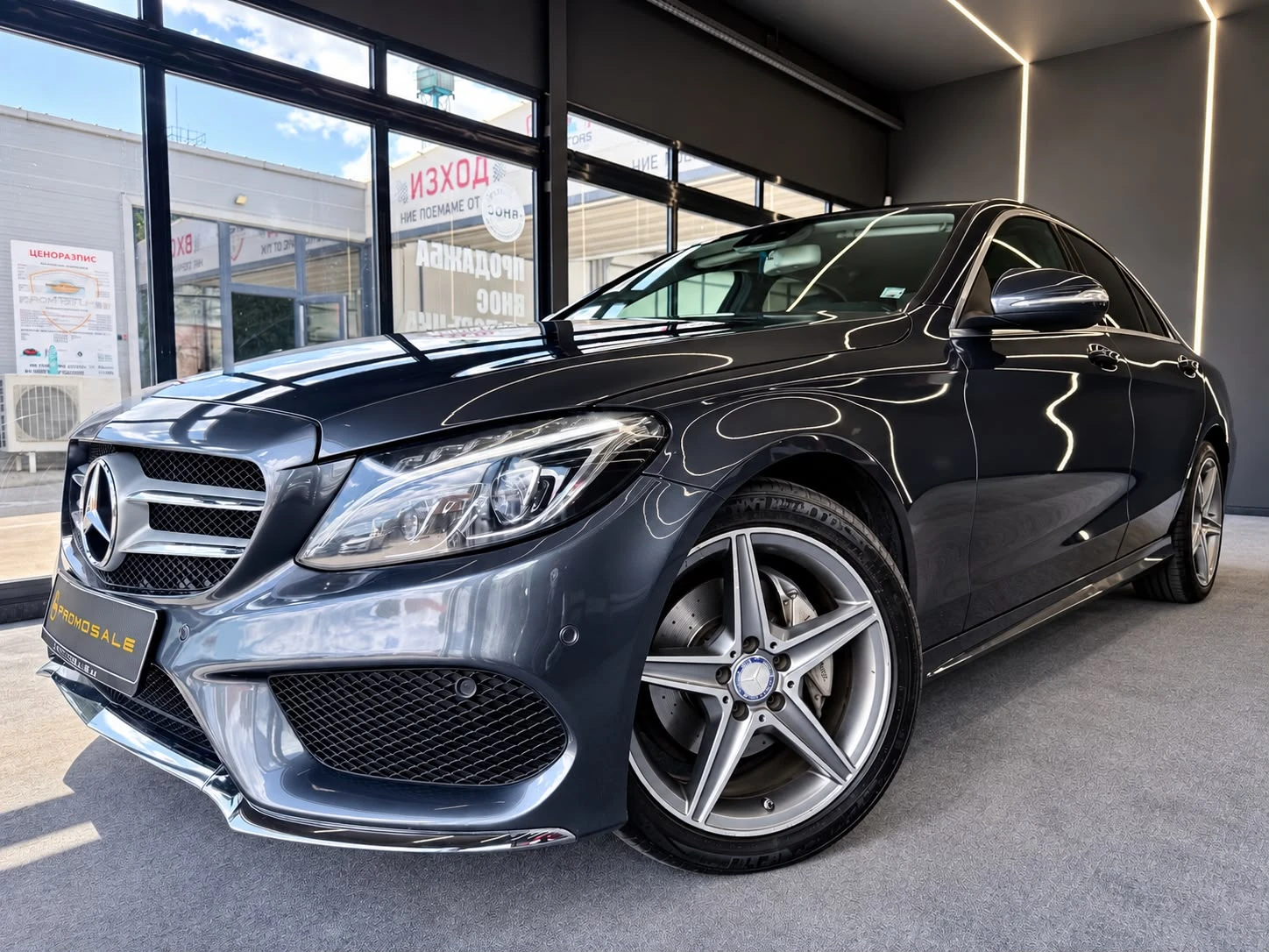 Mercedes-Benz C 220 d* Bluetec* AMG* ЛИЗИНГ , снимка 3 - Автомобили и джипове - 56072828