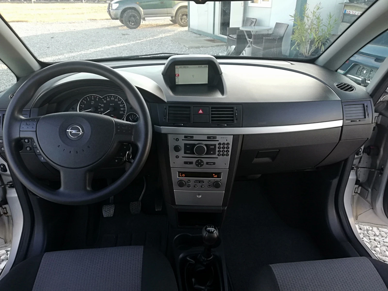 Opel Meriva 1.7D NAVI KLI, снимка 4 - Автомобили и джипове - 56634110