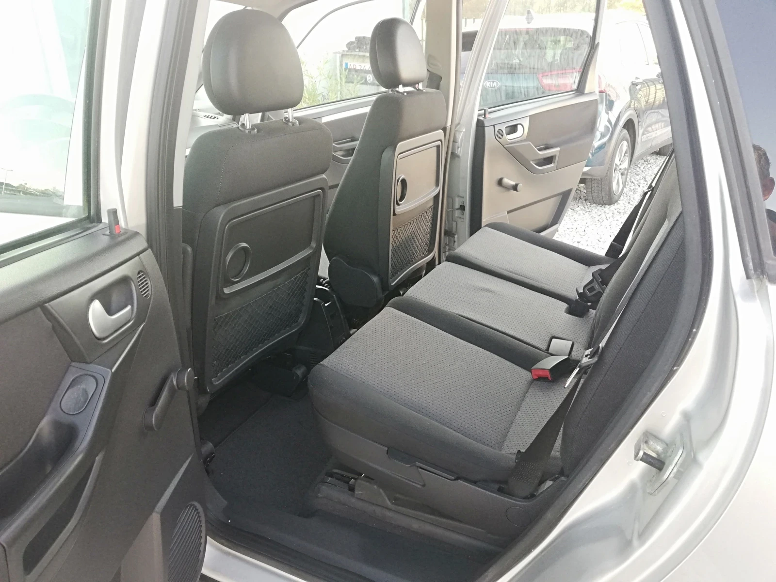 Opel Meriva 1.7D NAVI KLI, снимка 12 - Автомобили и джипове - 56634110