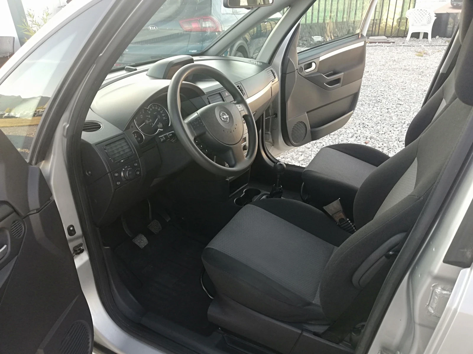 Opel Meriva 1.7D NAVI KLI, снимка 8 - Автомобили и джипове - 56634110