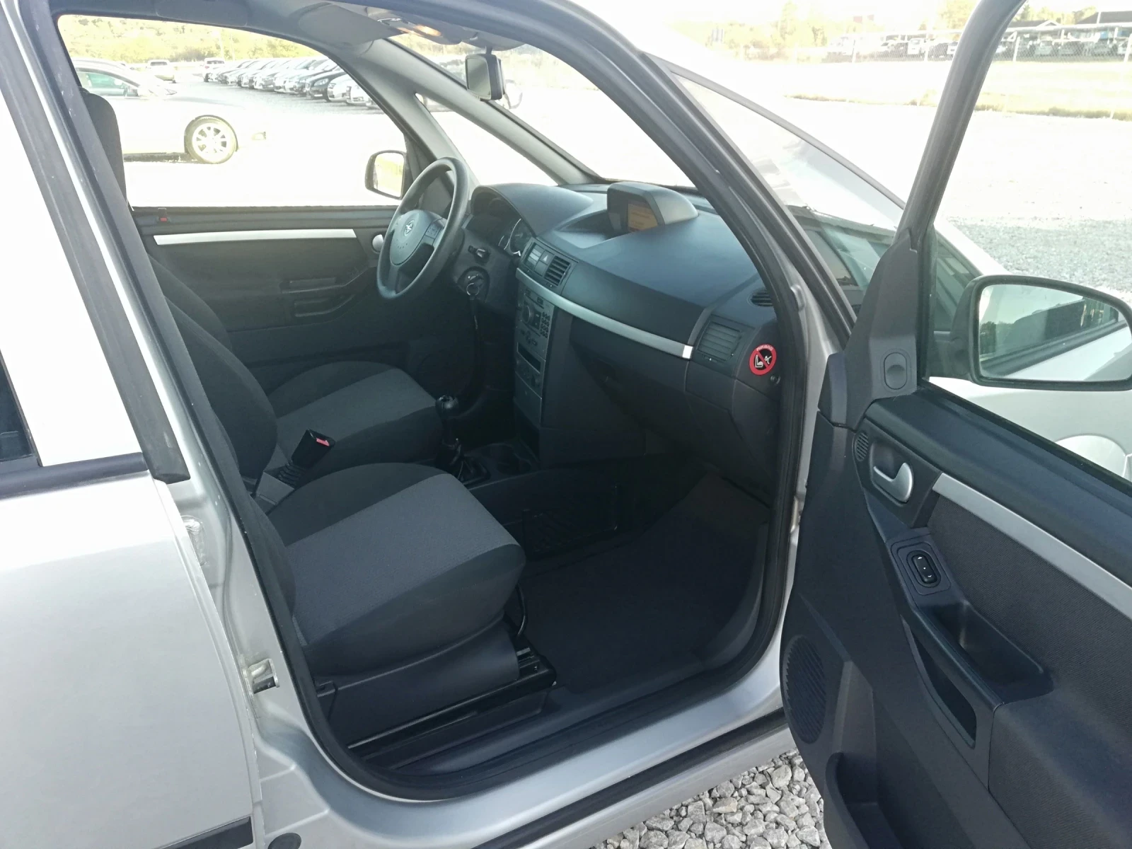 Opel Meriva 1.7D NAVI KLI, снимка 13 - Автомобили и джипове - 56634110