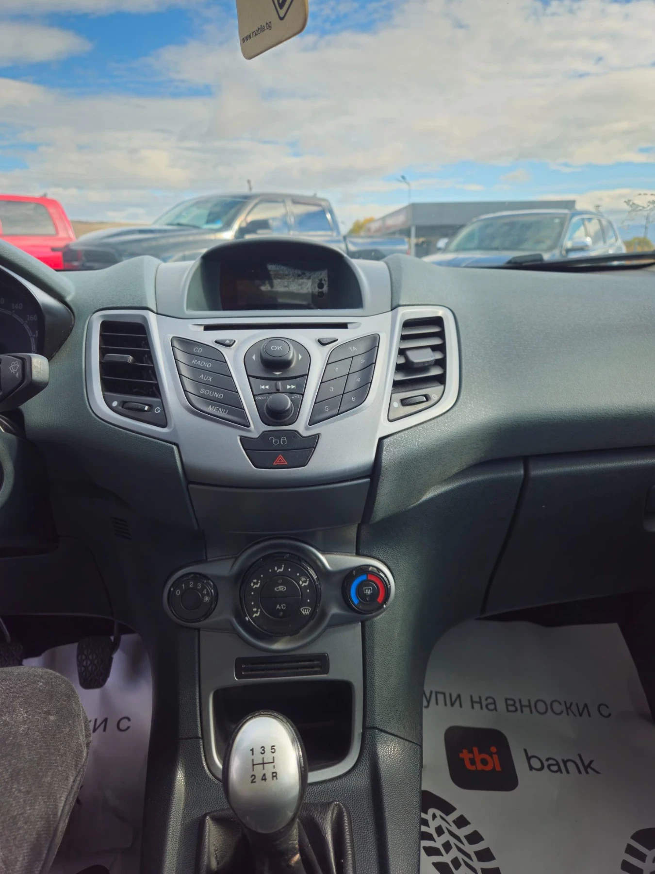Ford Fiesta 1.2i, снимка 4 - Автомобили и джипове - 56720706