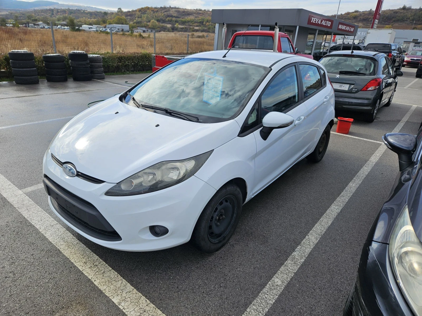 Ford Fiesta 1.2i, снимка 2 - Автомобили и джипове - 56720706