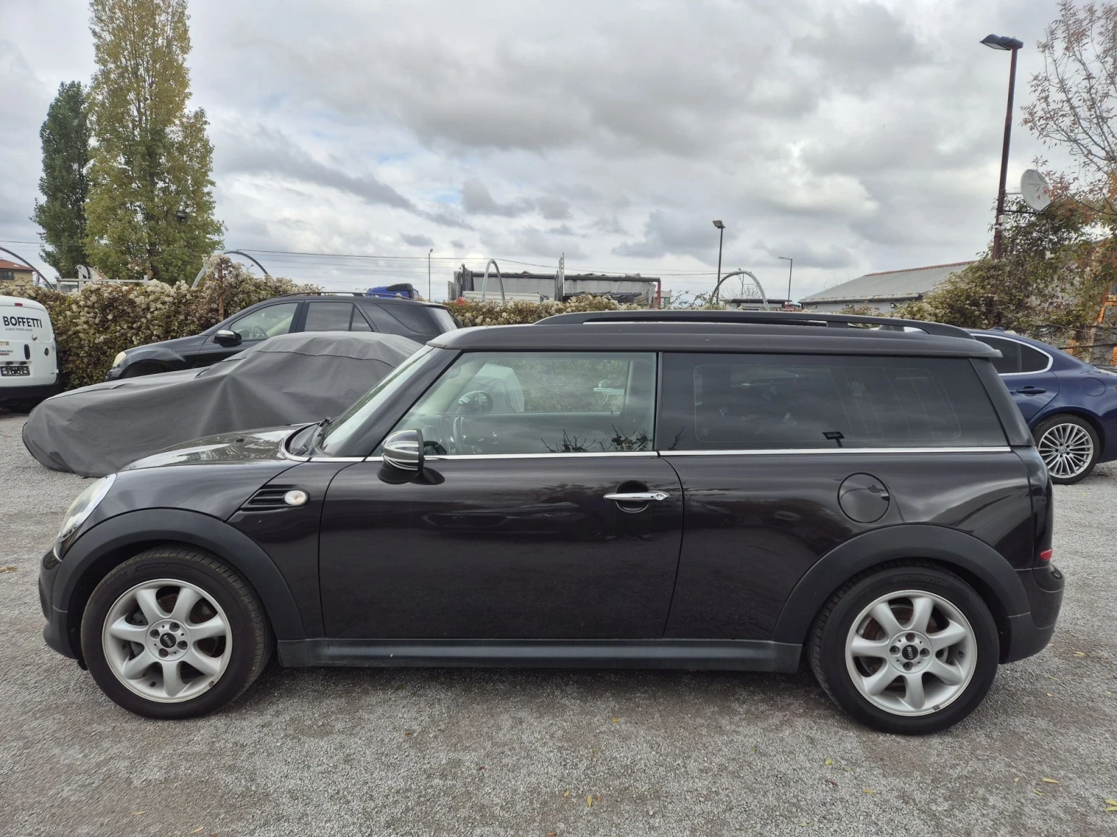 Mini Clubman D, снимка 2 - Автомобили и джипове - 56735565