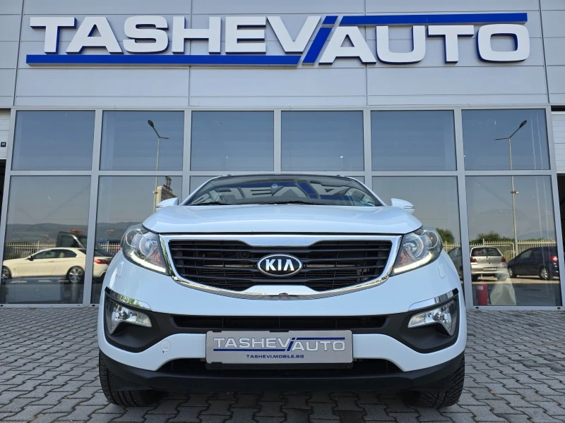 Kia Sportage LPG !! Panorama !! 161000km !!, снимка 3 - Автомобили и джипове - 46316875