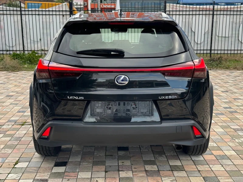 Lexus UX 250h Hybrid 2.0, снимка 7 - Автомобили и джипове - 47384089