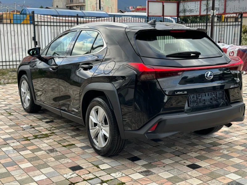 Lexus UX 250h Hybrid 2.0, снимка 8 - Автомобили и джипове - 47306385