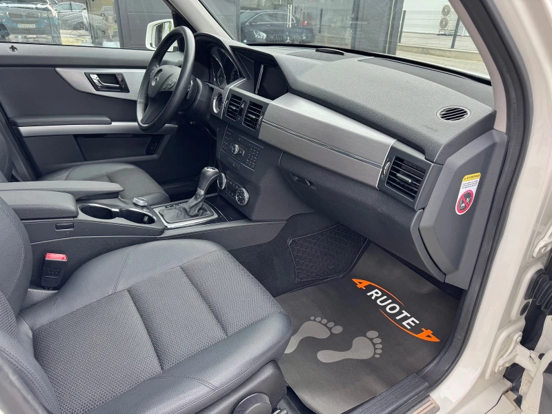 Mercedes-Benz GLK 220CDi 4Matic Sport, снимка 10 - Автомобили и джипове - 52332113