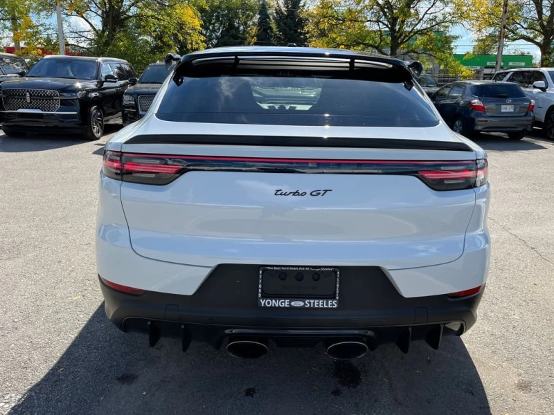 Porsche Cayenne * Turbo GT * CARFAX * БЕЗ ПЪРВОНАЧАЛНА ВНОСКА, снимка 4 - Автомобили и джипове - 53062623