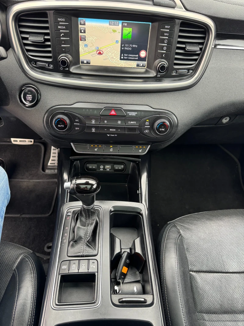 Kia Sorento 144571км* 6+ 1* LED* ПАНОРАМА* ПОДГРЕВ* КОЖА* , снимка 8 - Автомобили и джипове - 53202526