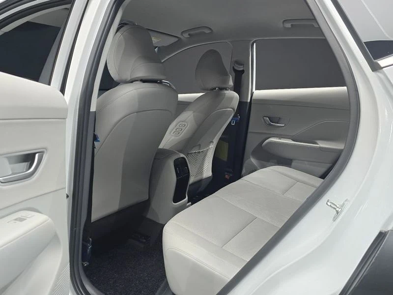 Hyundai Kona Gasoline 1.6 Turbo 2WD| 177к.с.| ВКЛ.ТЕХНОТЕСТ, снимка 11 - Автомобили и джипове - 55099042