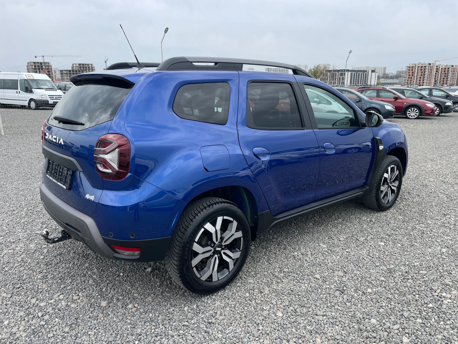 Dacia Duster 1.5 DCI 4x4 PESTIGE - изображение 5