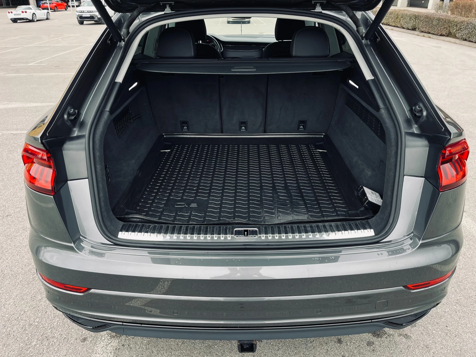 Audi Q8 55 TFSI S-line | Mobile.bg   12