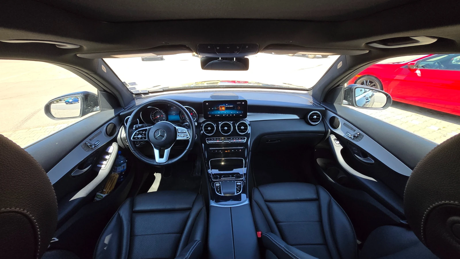 Mercedes-Benz GLC FACELIFT 300 4matic, снимка 15 - Автомобили и джипове - 53721994