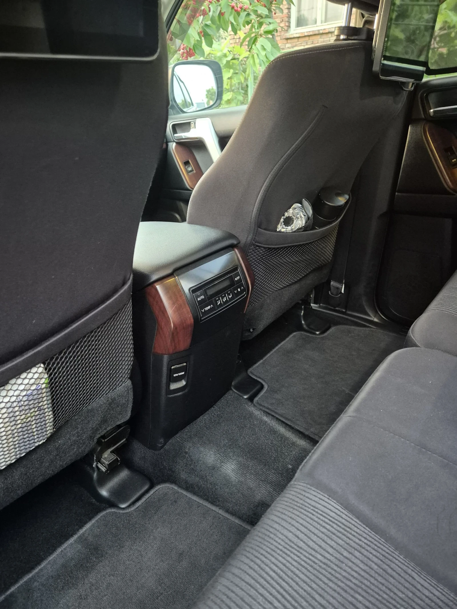 Toyota Land cruiser 150, снимка 8 - Автомобили и джипове - 54861095