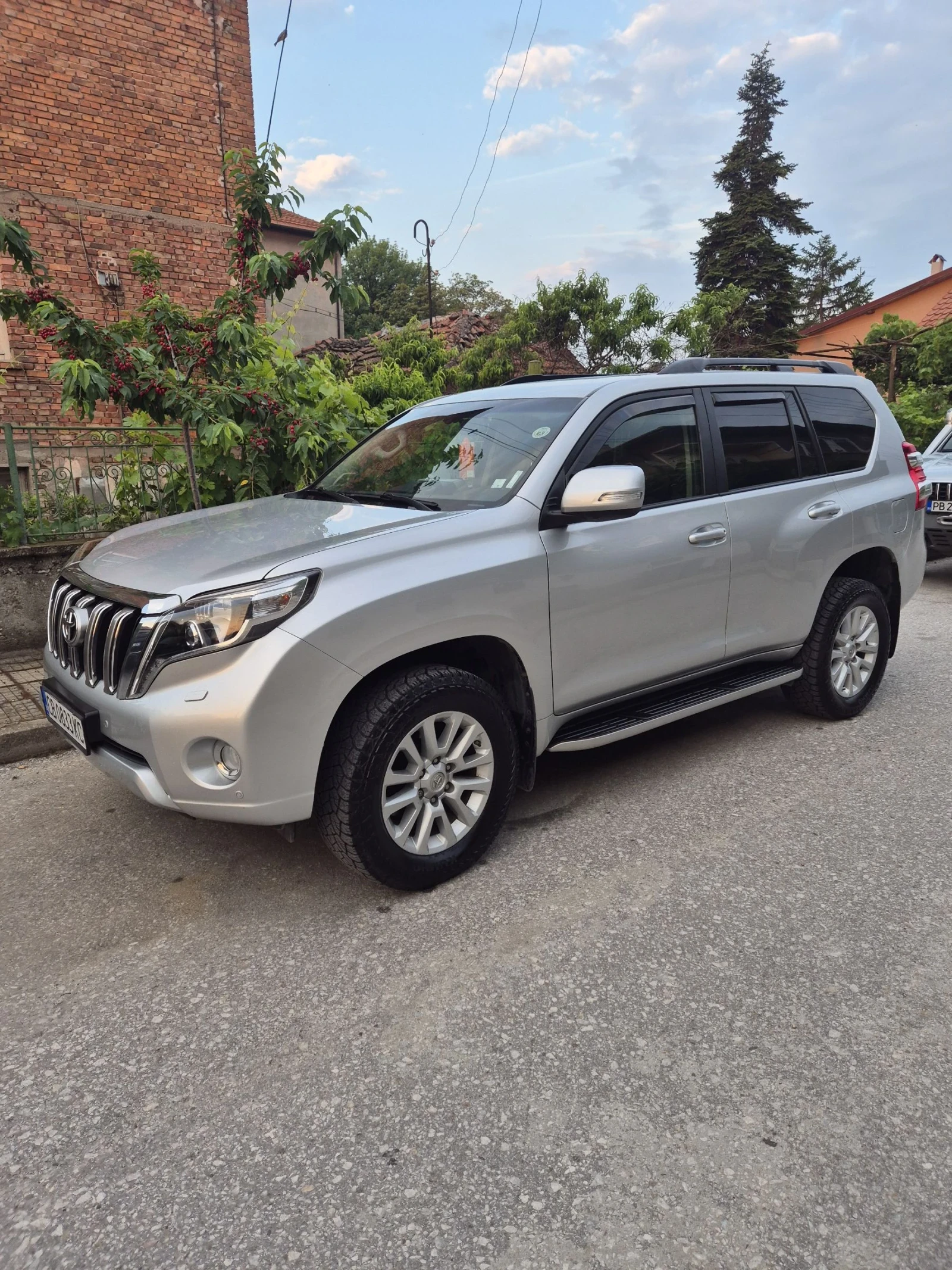 Toyota Land cruiser 150