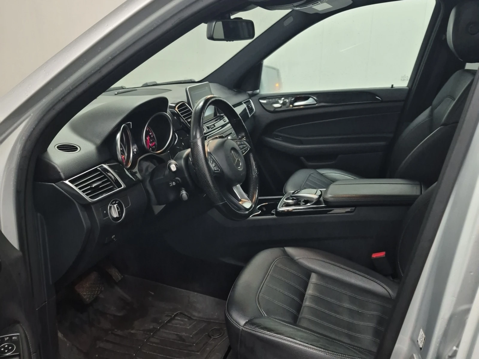 Mercedes-Benz GLE, снимка 5 - Автомобили и джипове - 55119640
