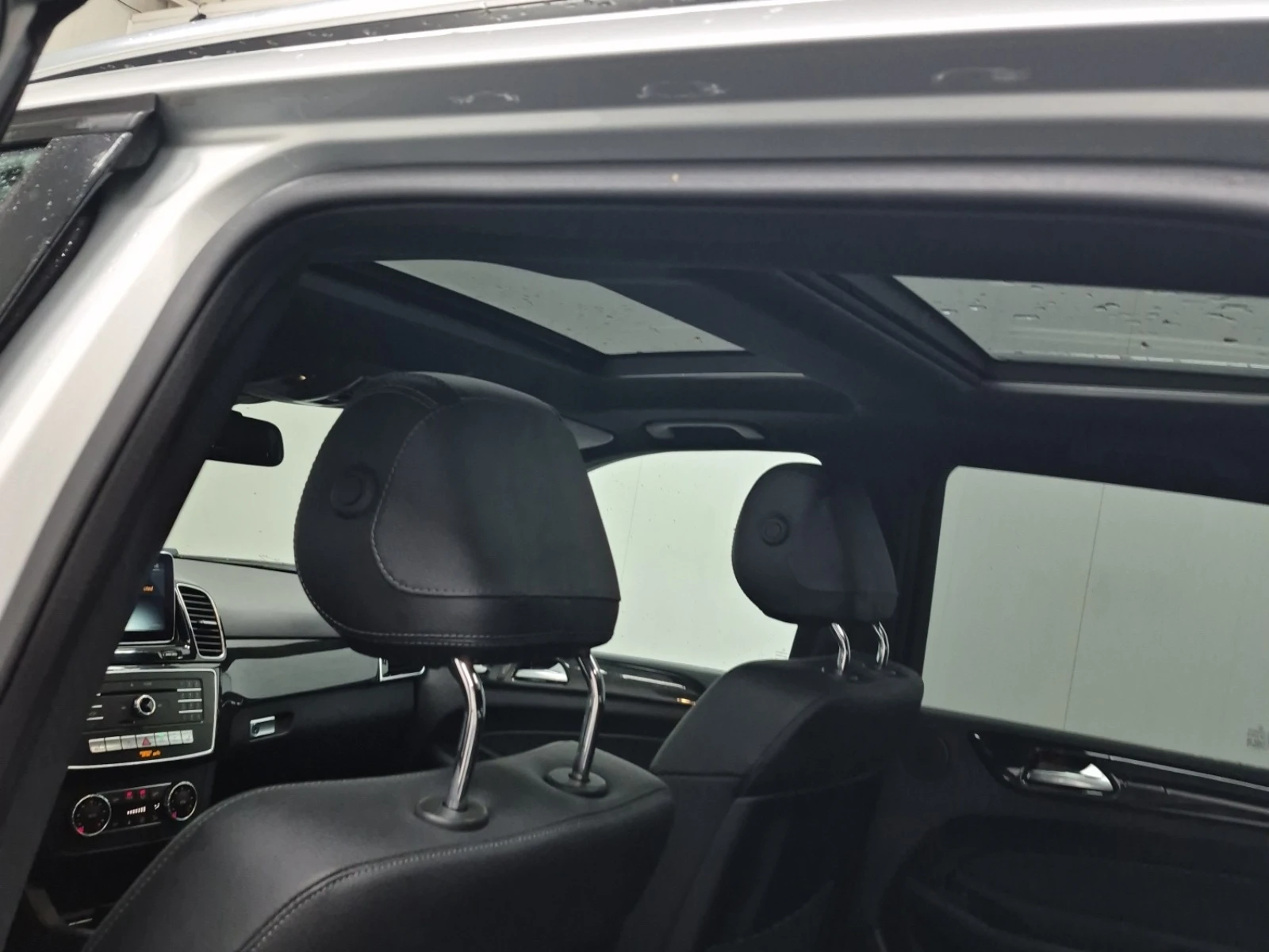 Mercedes-Benz GLE, снимка 12 - Автомобили и джипове - 55119640