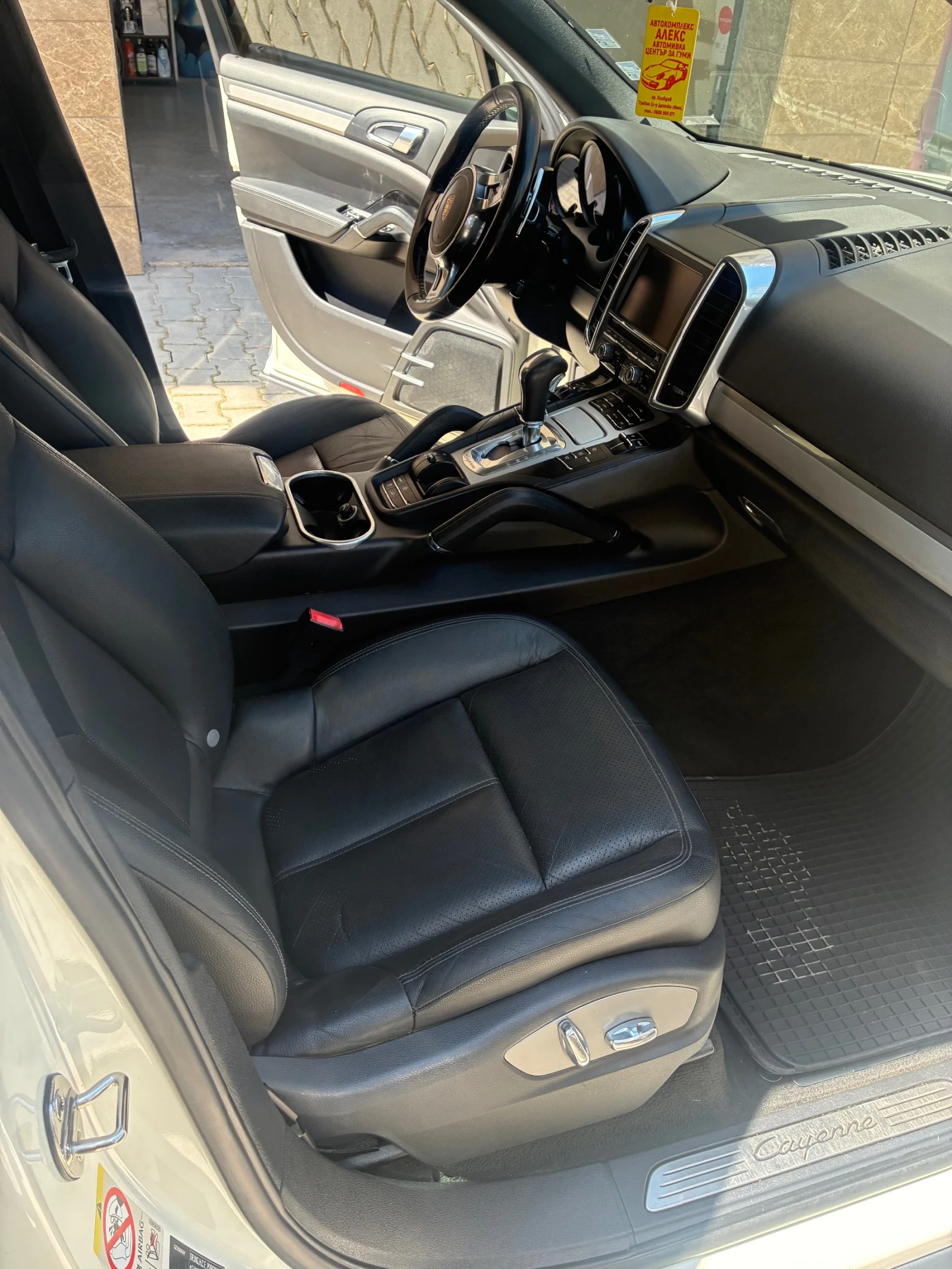 Porsche Cayenne 1 Собственик в БГ, снимка 12 - Автомобили и джипове - 55137866