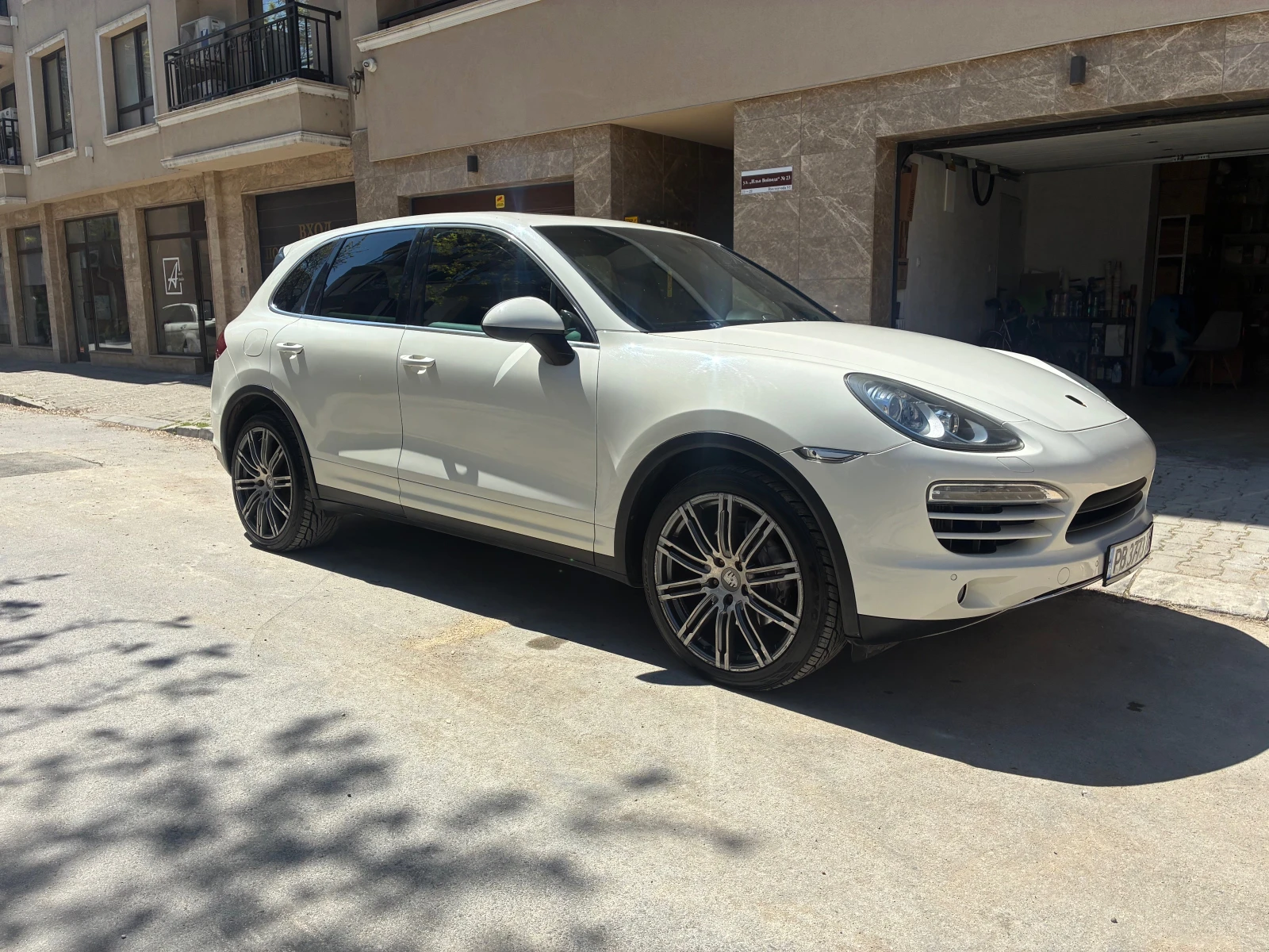 Porsche Cayenne 1 Собственик в БГ, снимка 17 - Автомобили и джипове - 55137866