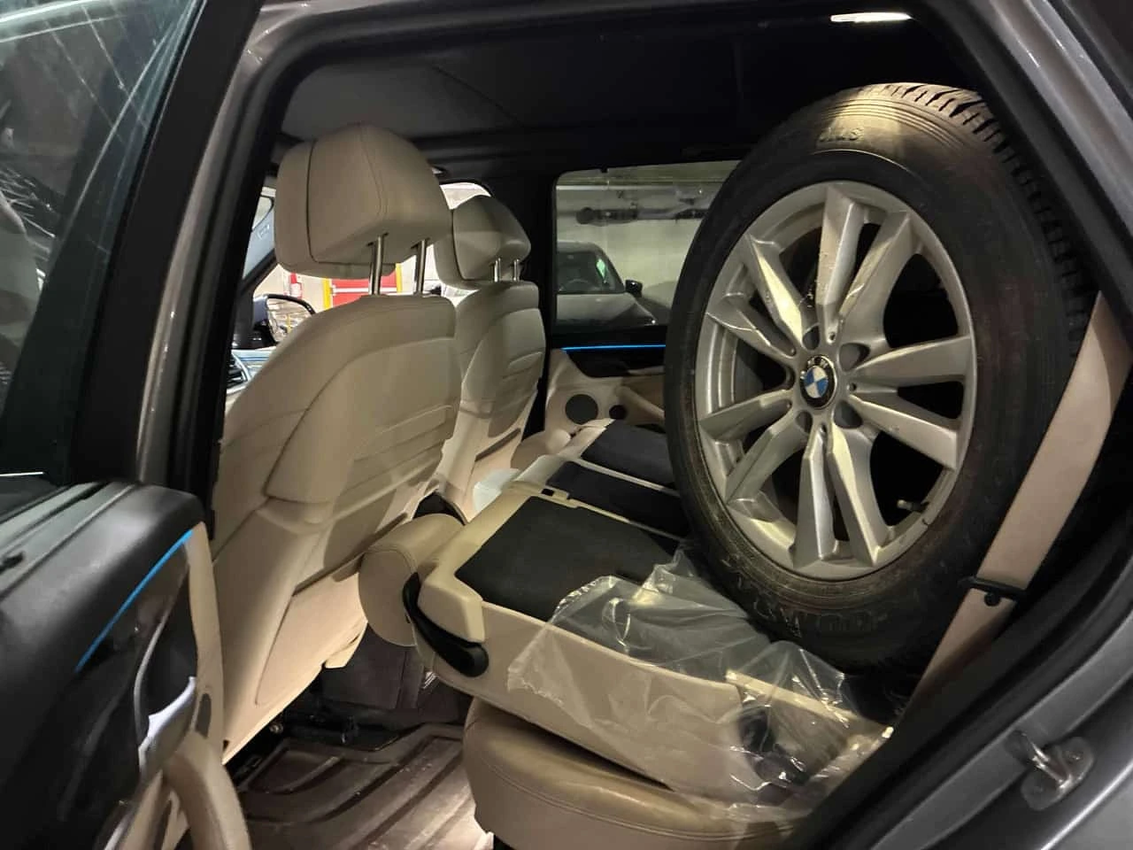 BMW X5 * xDrive35i * CARFAX * ����� �� ����������� | Mobile.bg � ����������� 13