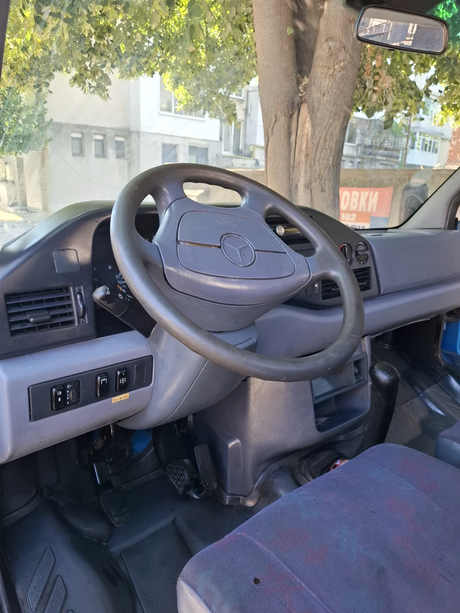 Mercedes-Benz 412, снимка 3 - Камиони - 55736365