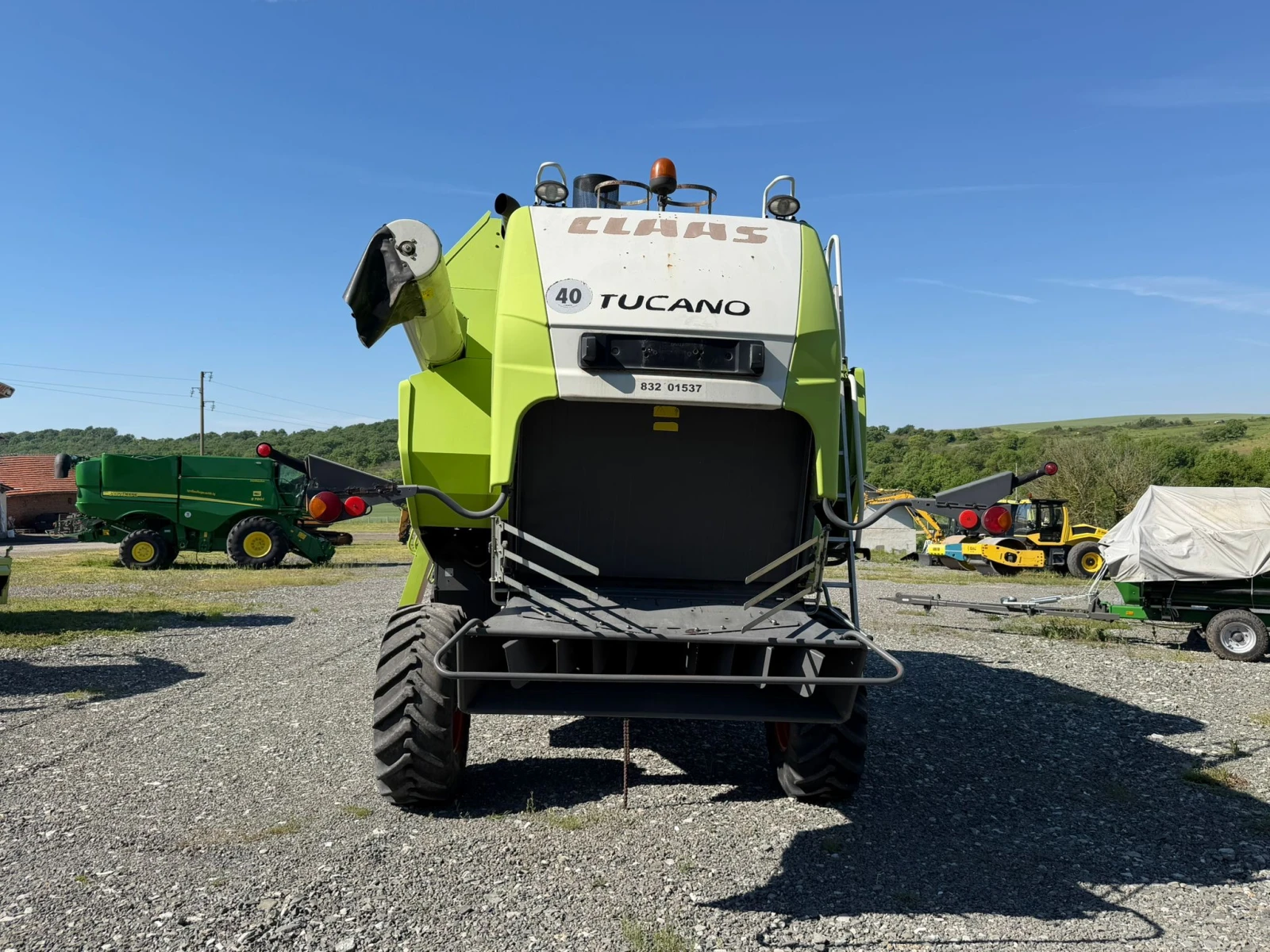 Комбайн Claas TUCANO 320 + ХЕДЕР С600 + ТАВА ЗА РАПИЦА ЛИЗИНГ, снимка 6 - Селскостопанска техника - 54563417