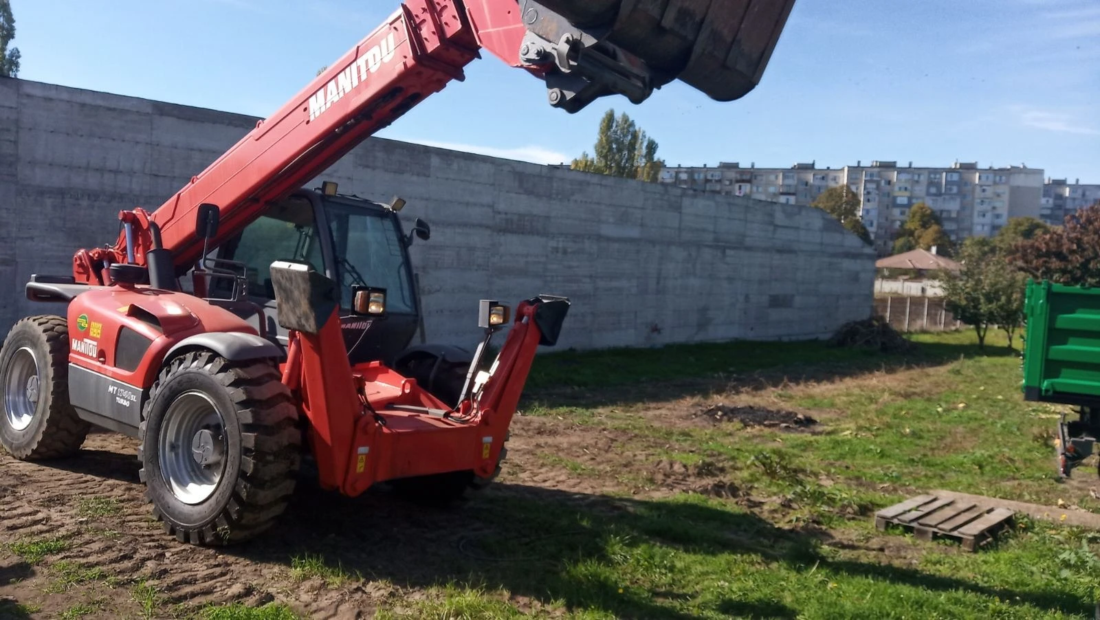 Челен товарач Manitou 1740 - изображение 4