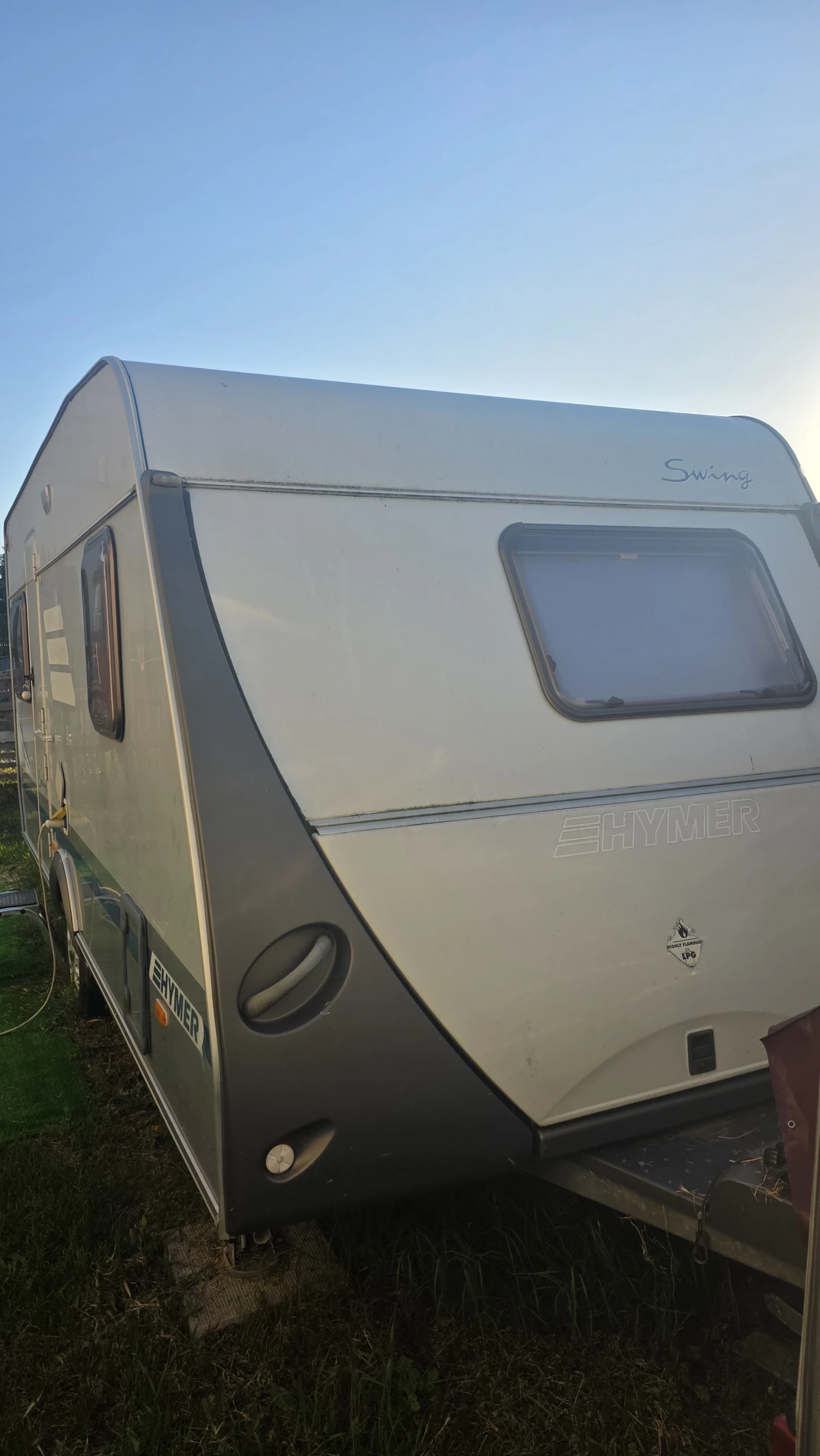 Каравана HYMER / ERIBA HYMER swing 465