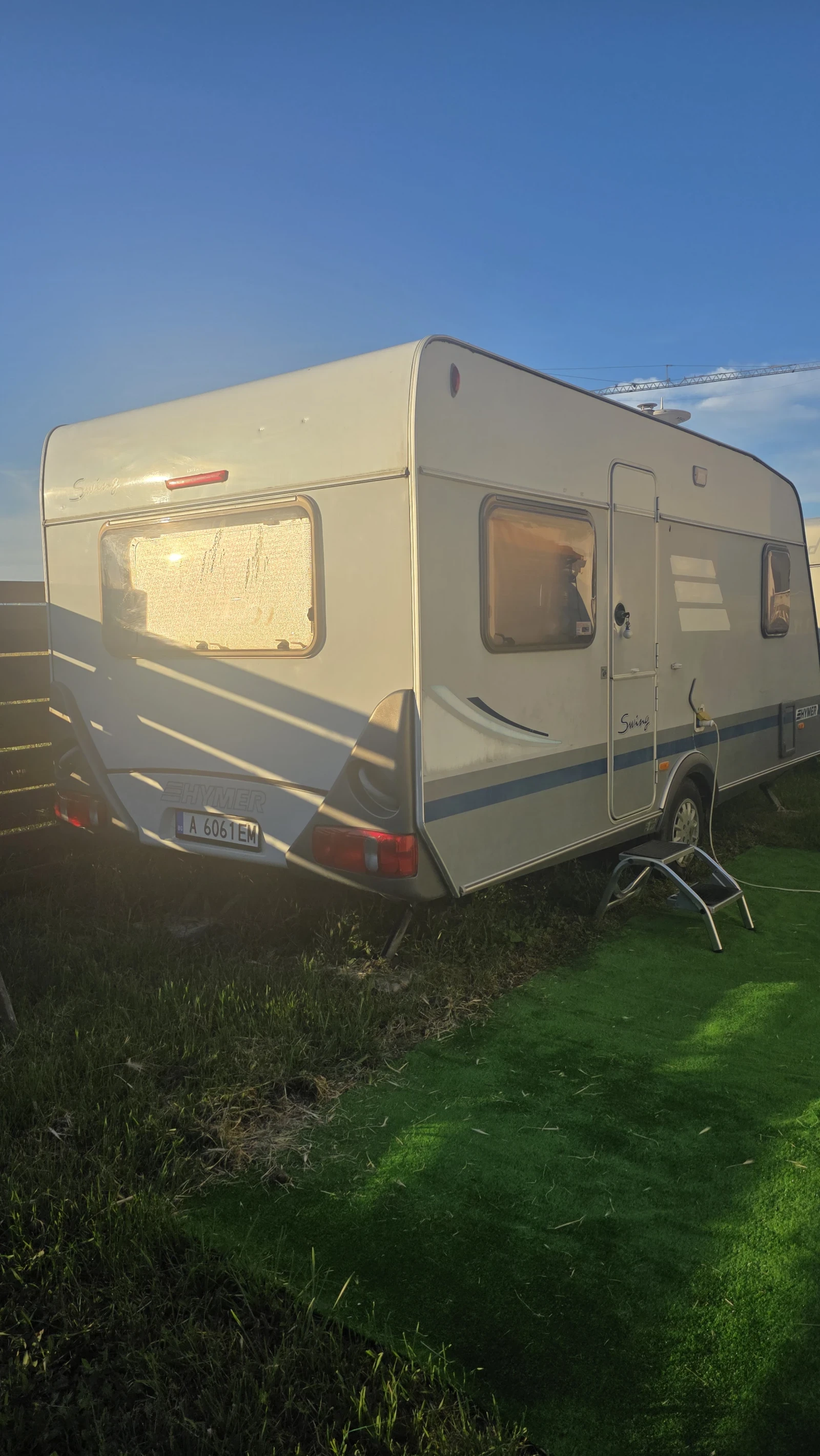 Каравана HYMER / ERIBA HYMER swing 465, снимка 2 - Каравани и кемпери - 54857789