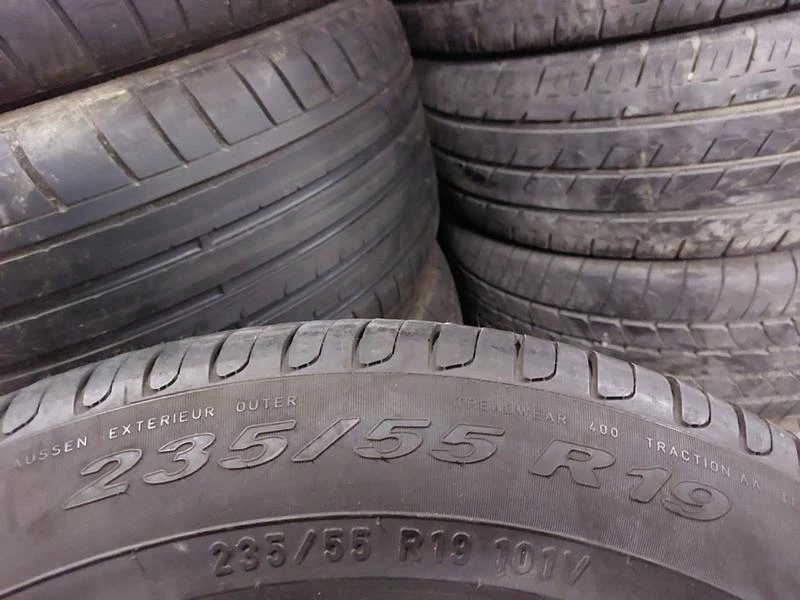 Гуми Летни 235/55R19, снимка 9 - Гуми и джанти - 36288079