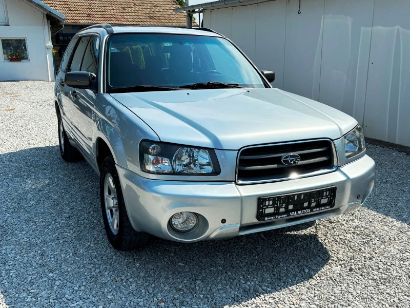 Subaru Forester 2.0i 125 АВТОМАТ ПАРКТРОНИК ПАНОРАМА ТЕМПОМАТ, снимка 2 - Автомобили и джипове - 46787462